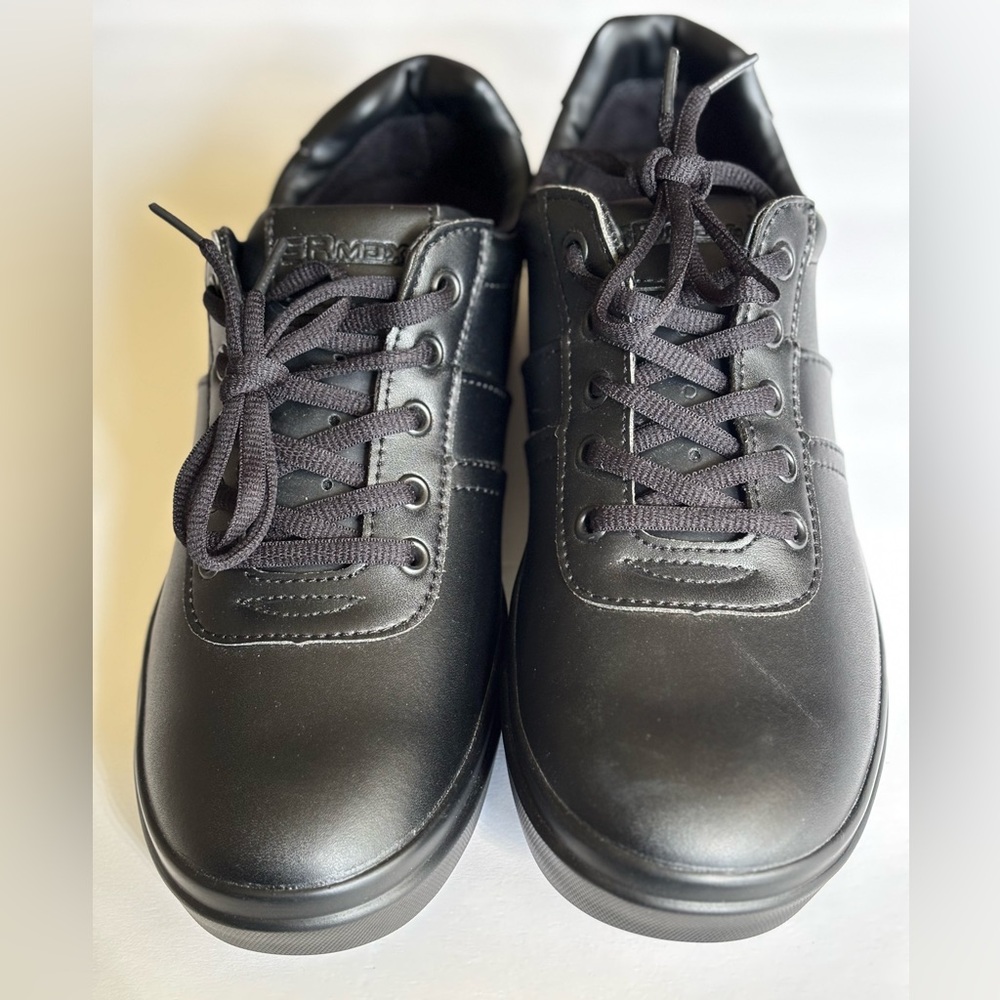 SR Max Black Women’s Shoes 10 M